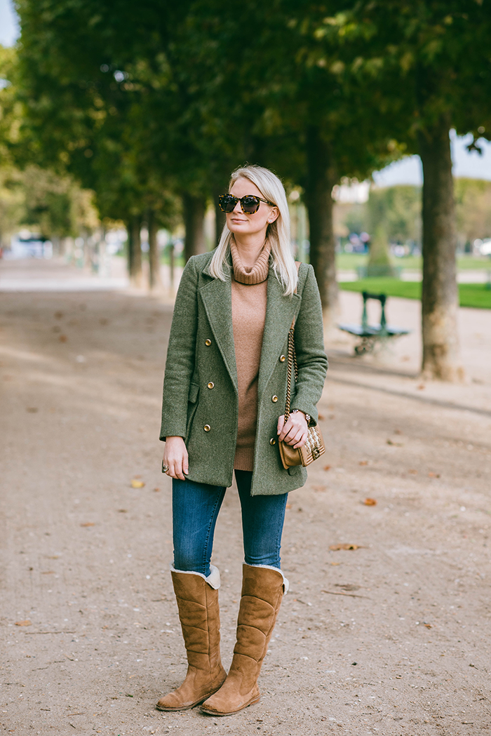 ugg boots on feet